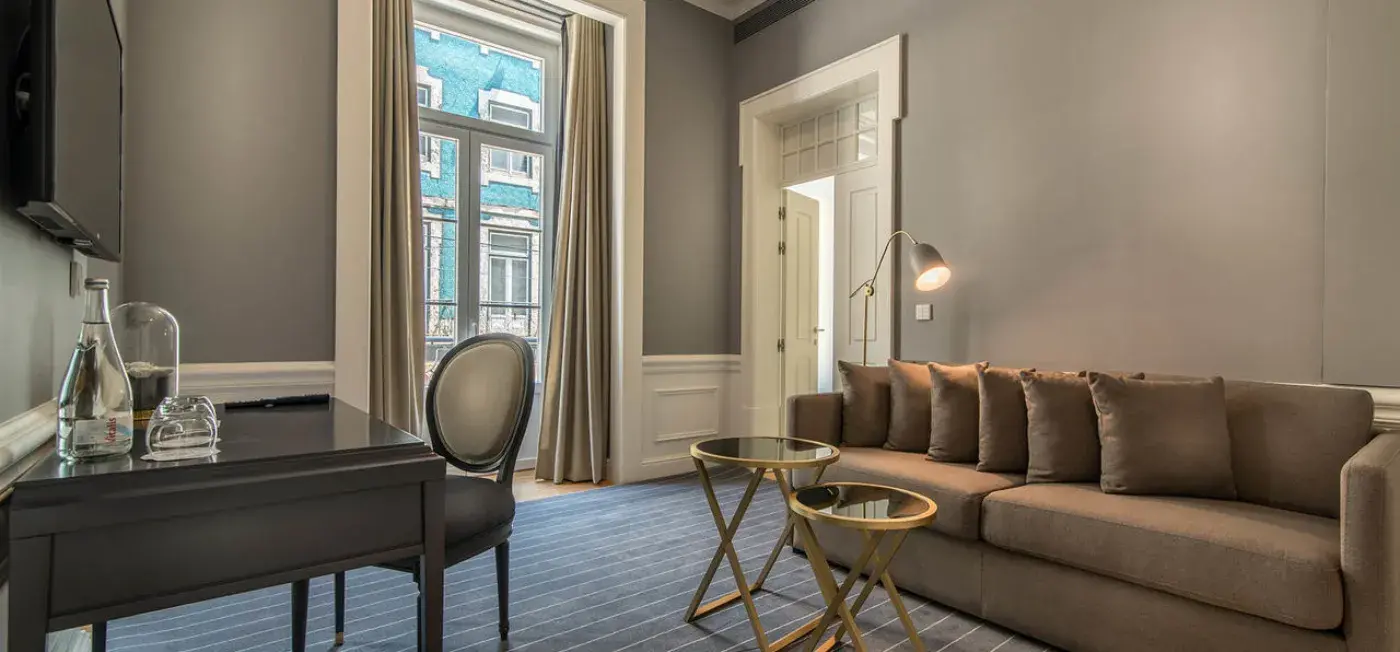 Lobby view of Hotel Baixa Lisbon